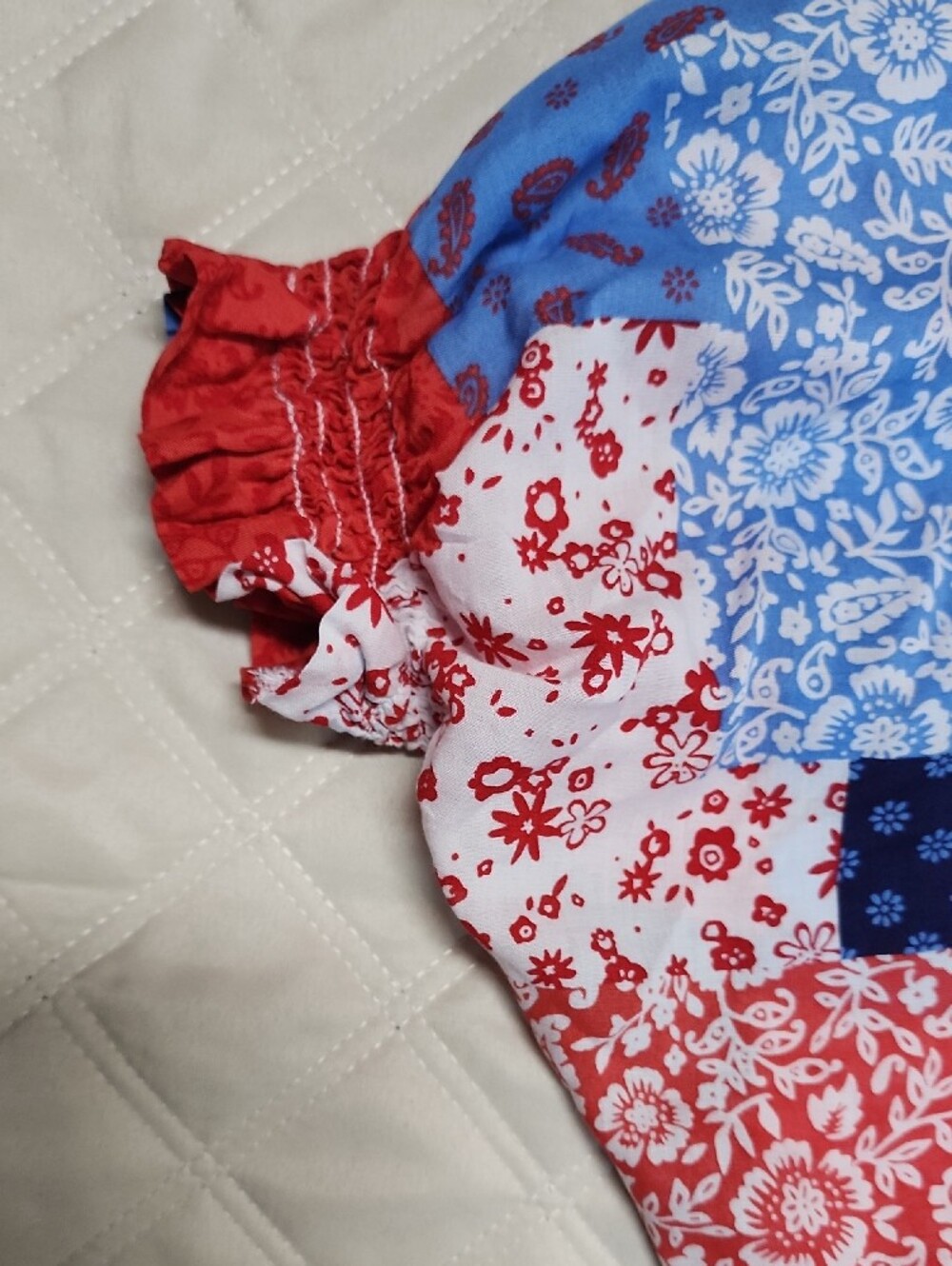Ariat Red, White, and Blue Patriotic Patterned Kimono One Size - Picture 2 of 6